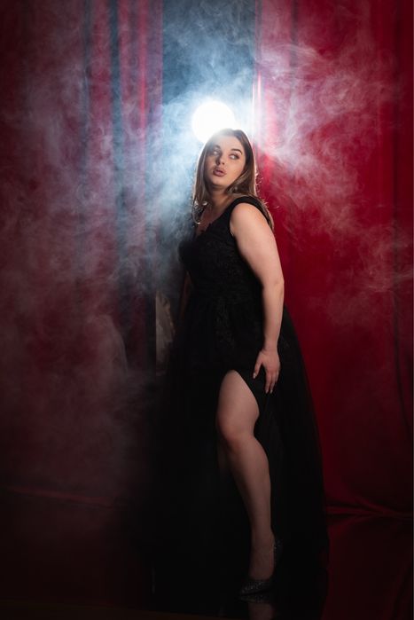 Чорна мереживна фатинова вечірня сукня плаття довге