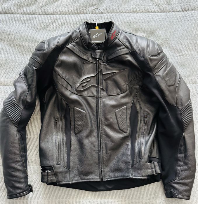 Casaco Alpinestars GP PLUS R V2 LEATHER