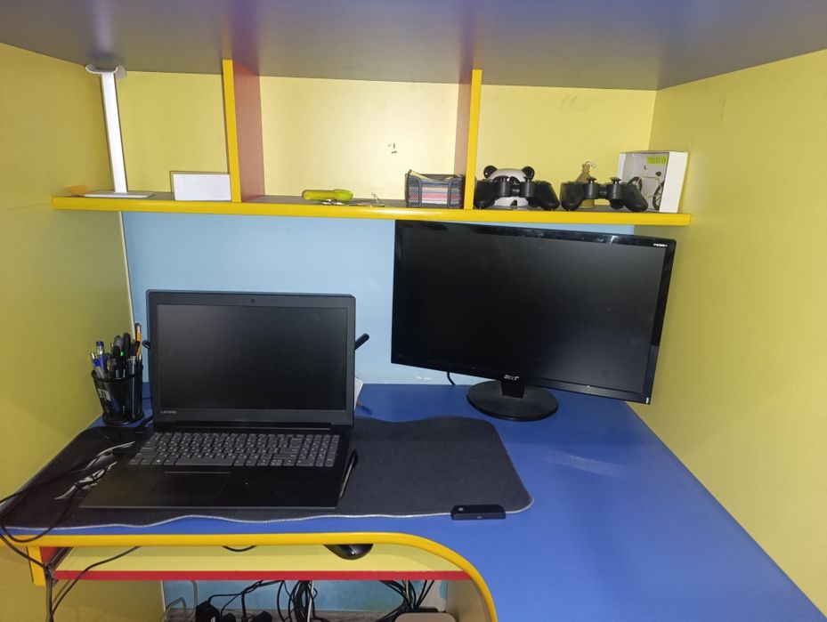 Ліжко для підлітка