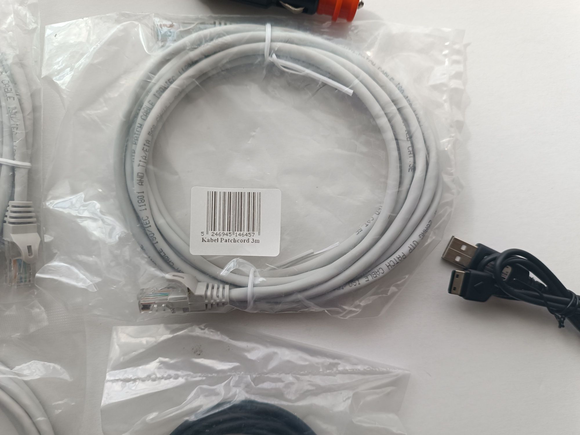 Kable sieciowe LAN i USB