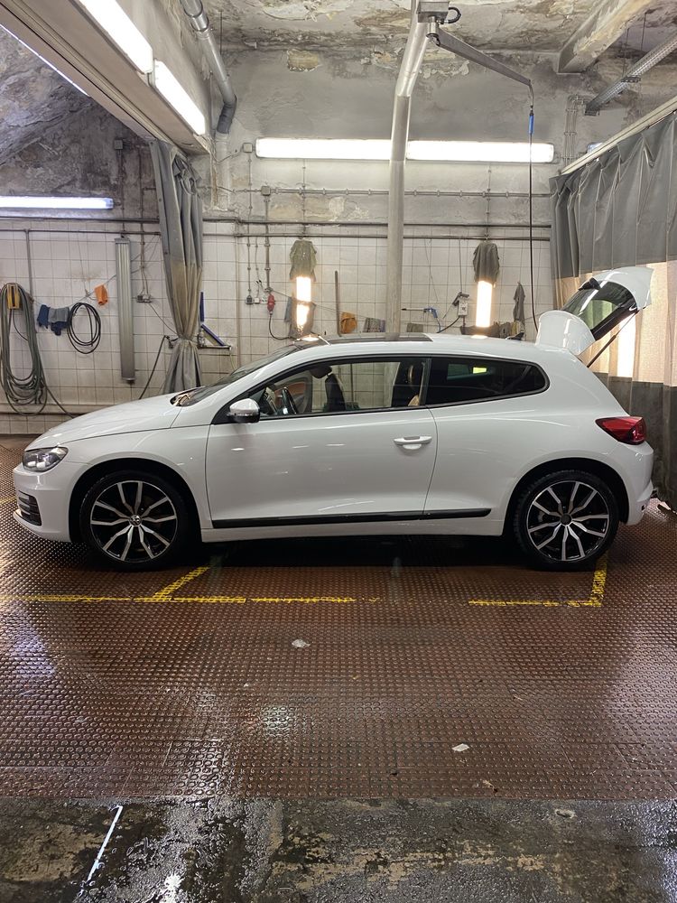 Volkswagen scirocco