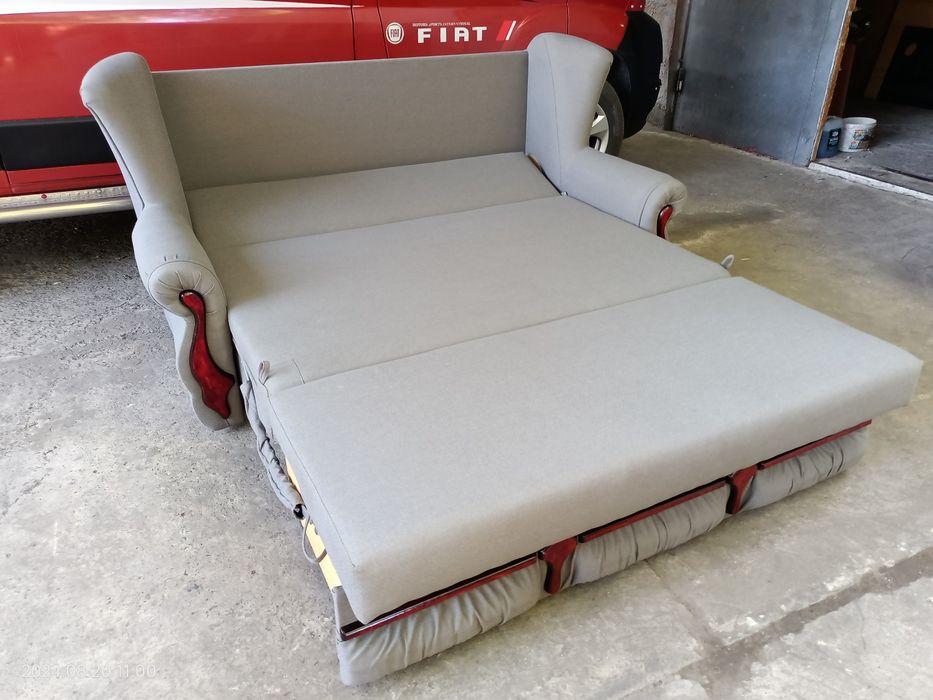 Продам диван, ліжко,