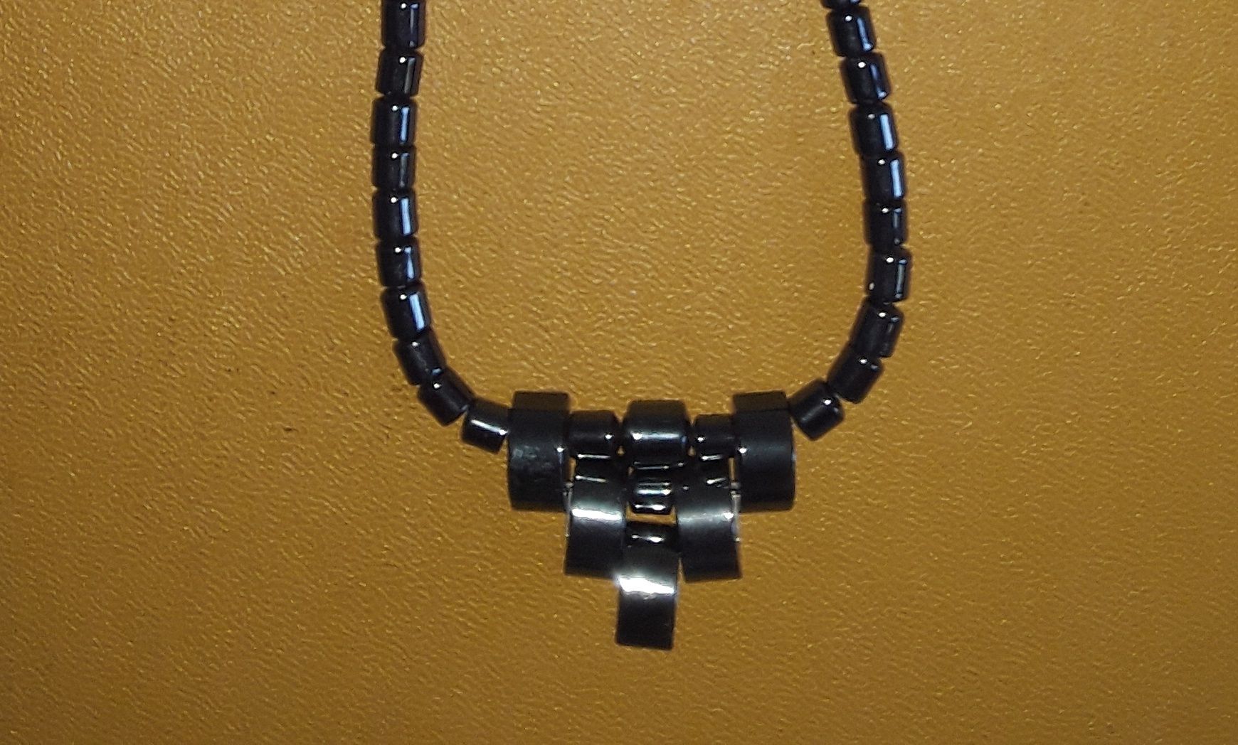 Ожерелье из гематита