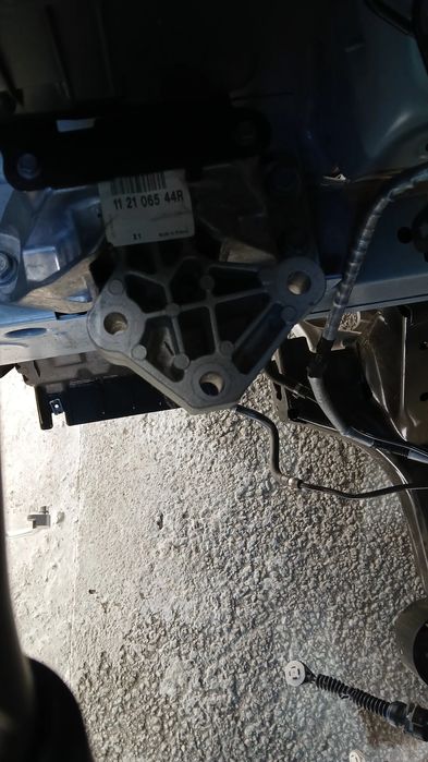 Apoio do motor RENAULT Master IV (F8__)