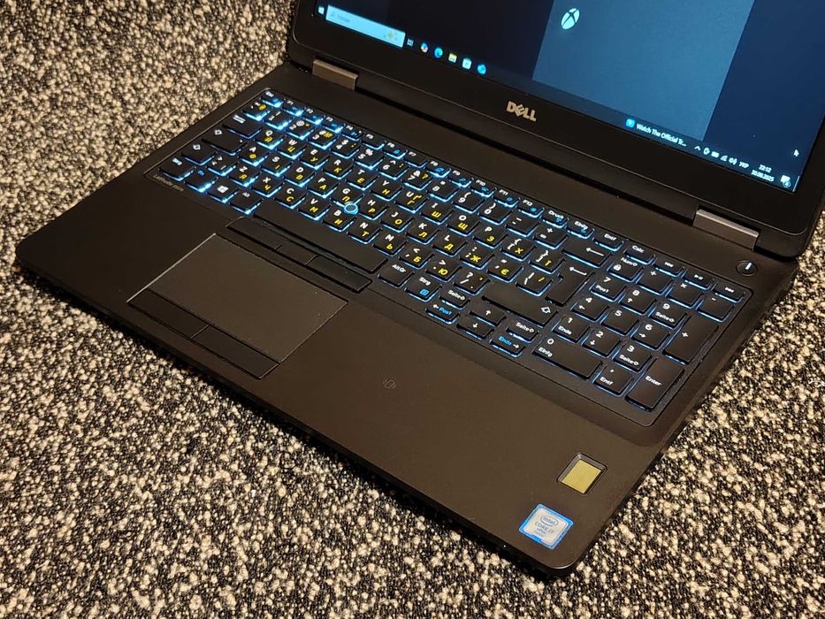 Dell Latitude 5570 ∎ Intel® i7-6600U|8-16|128-256|Radeon|FHD ips