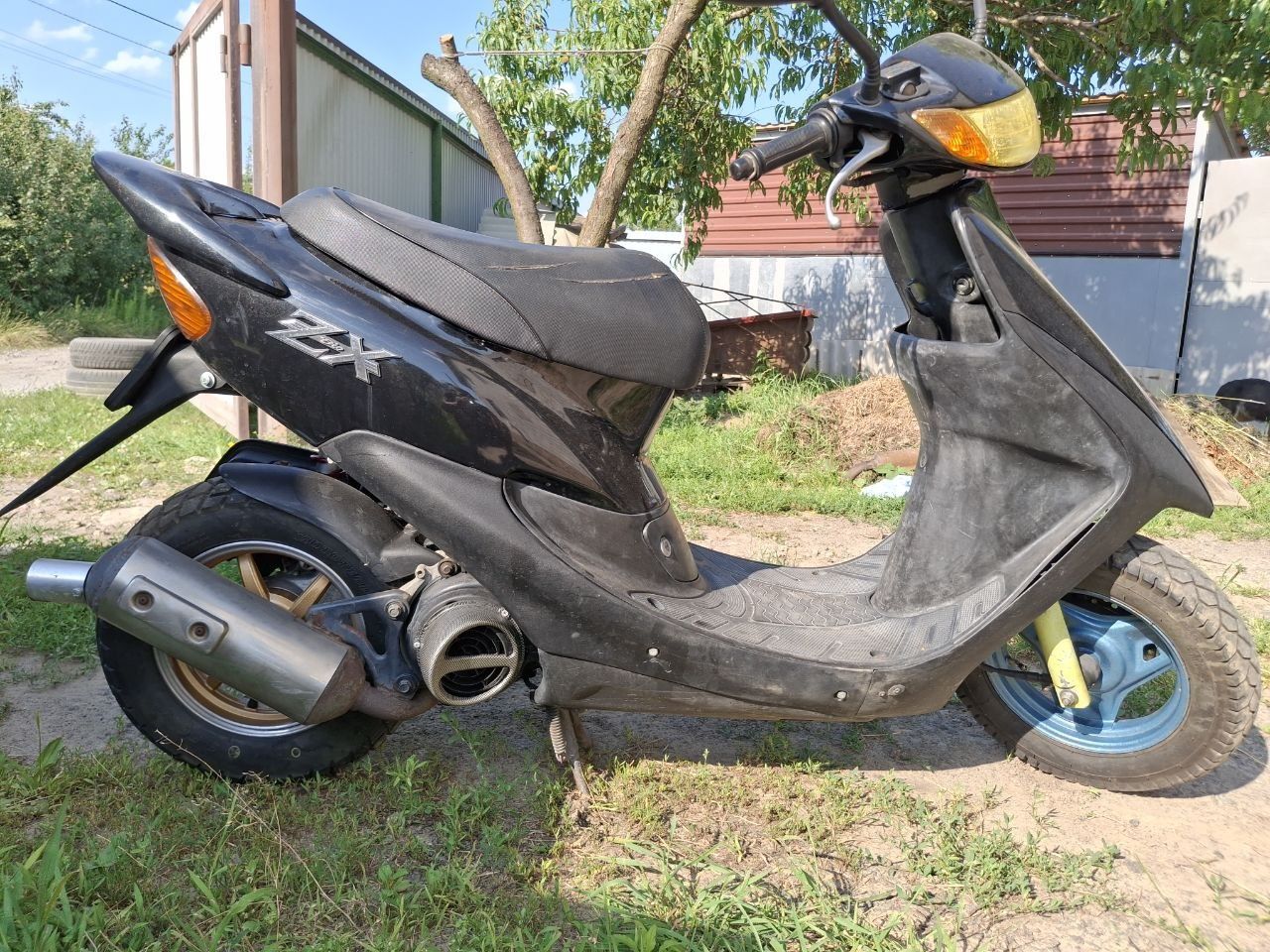 Honda Dio ZX .
65 c. Валит 80 км.
Камутатор Gautona 
Вариатор DLH
Реме