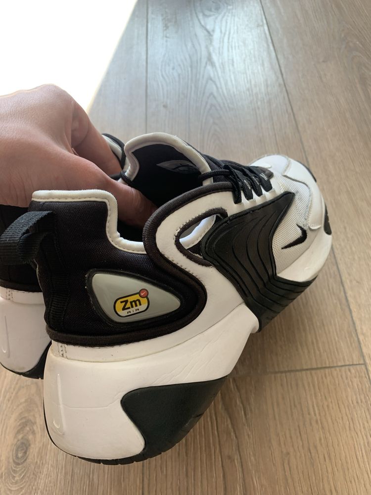 Кросівки Nike zoom 2000