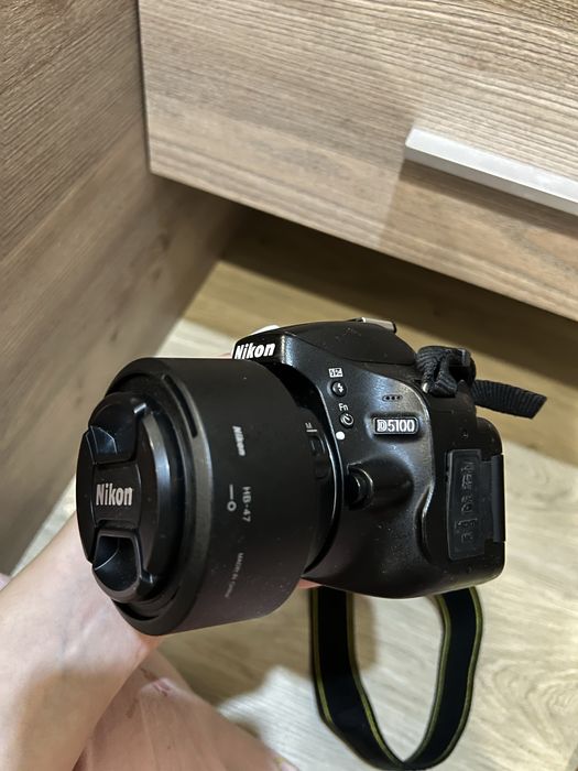 Nikon d5100 + nikkor af-s 50mm 1:1.8 g+ nikon af-s 18-105mm 1:3,5-5.6g