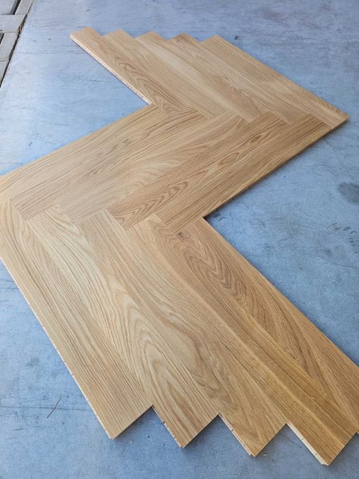 Jodełka klasyczna dąb 13x70x490 warstwa 6 mm olejowosk (46 m2) PROMO