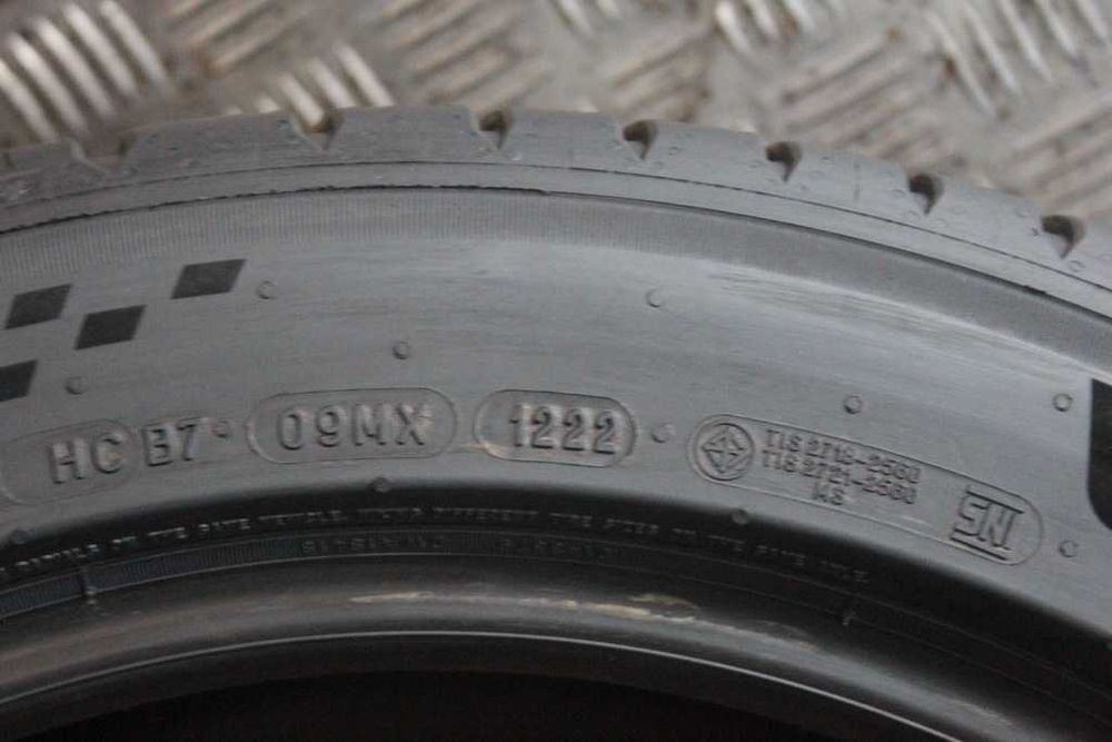 245/45/18 Michelin Pilot Sport 5 245/45 R18 100Y XL 2022r