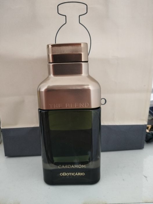 Perfume the blend cardamom