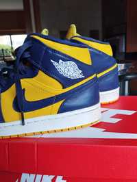 Air Jordan 1 Mid Yellow/Blue