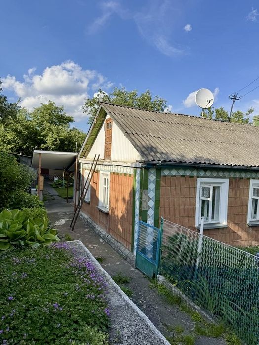 Продаю будинок у Квасилові