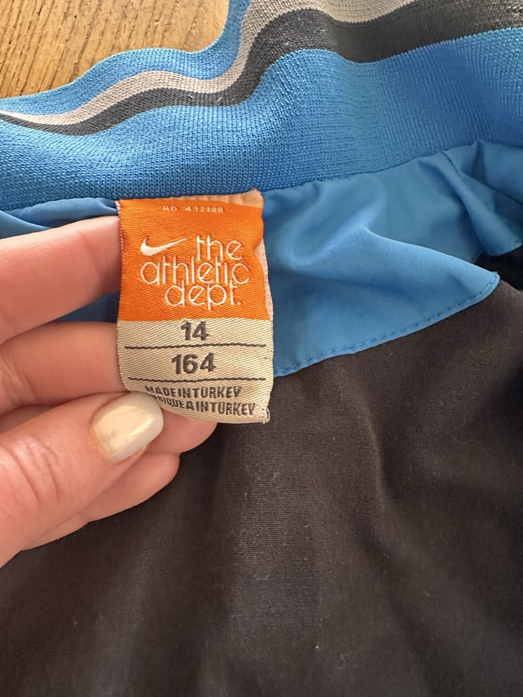 Letnia kurtka Nike