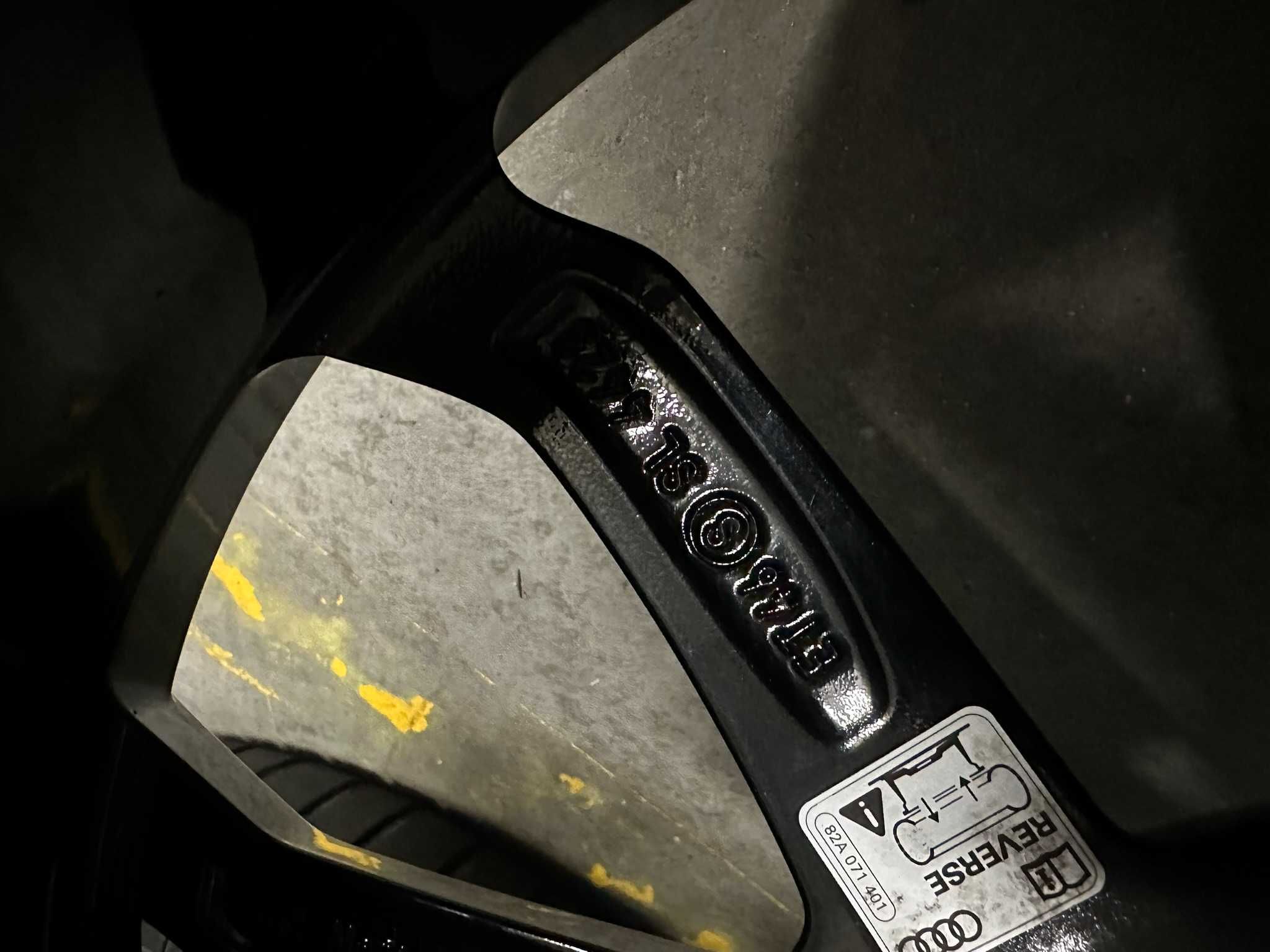 Oryginalne koła 17 5x100 Audi A1 82A071497A