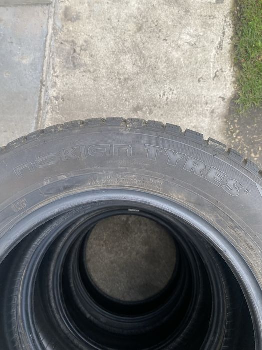 Opony zimowe Nokian Tyres 215/60 r16