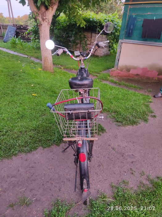 Мопед саморобний з велосипеда з двигуном