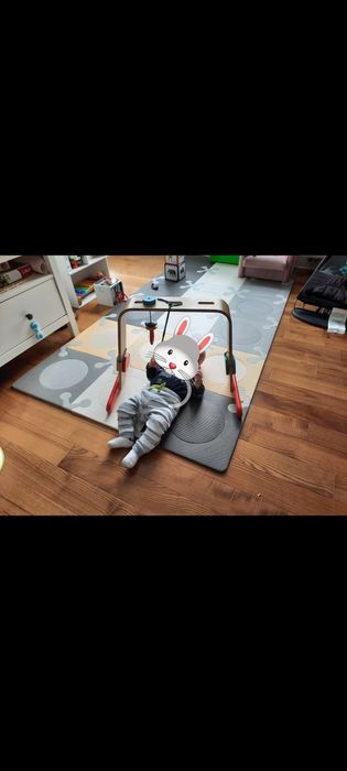 Mata piankowa, Skip Hop, Play Spot