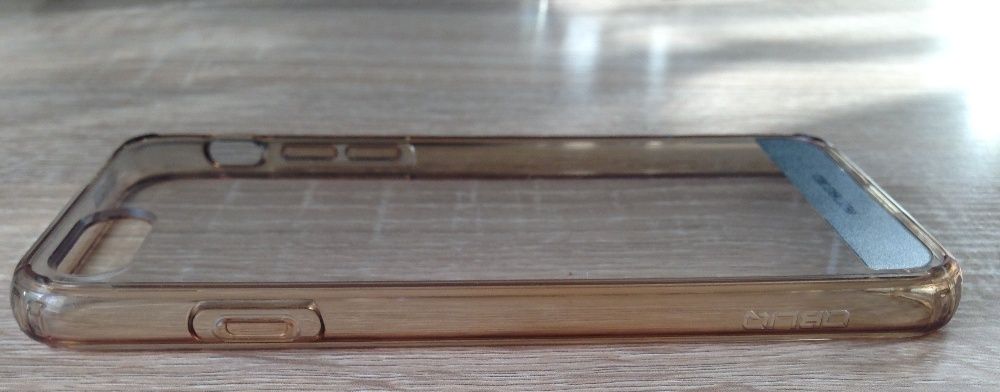 Etui do iPhone'a 7/8 OBLIQ Naked Shield Przezroczyste