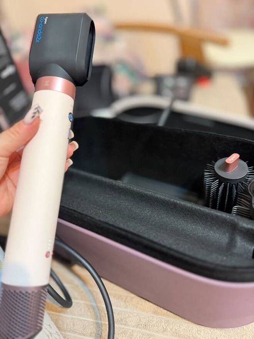 Dyson Airwrap Co-anda2x