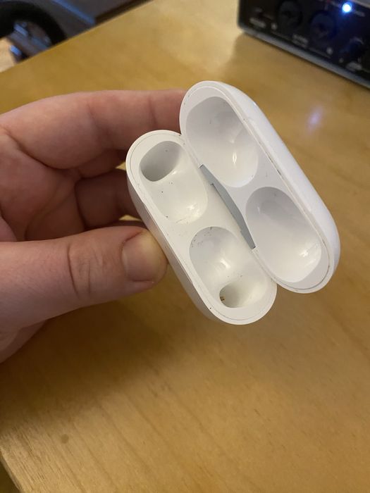 Кейс airpods pro a2190 оригінал