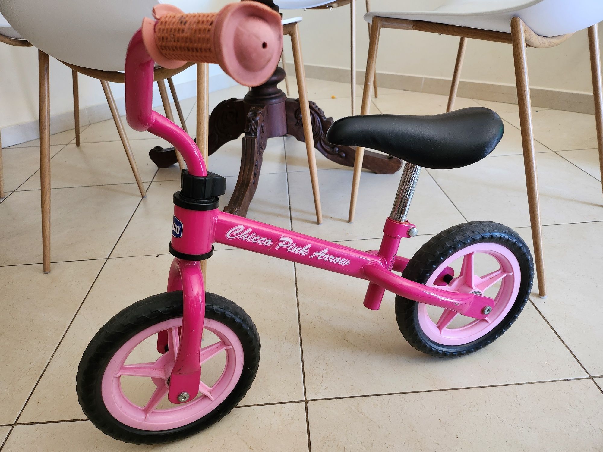Primeira Bike CHICCO !! semi-nova estado NOVO