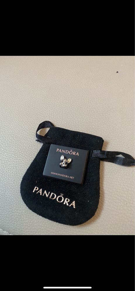 Charms s925 piesek Pandora