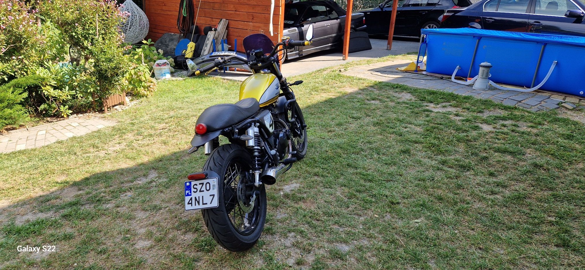 Mash Dirt Track 125 Cafe Racer
