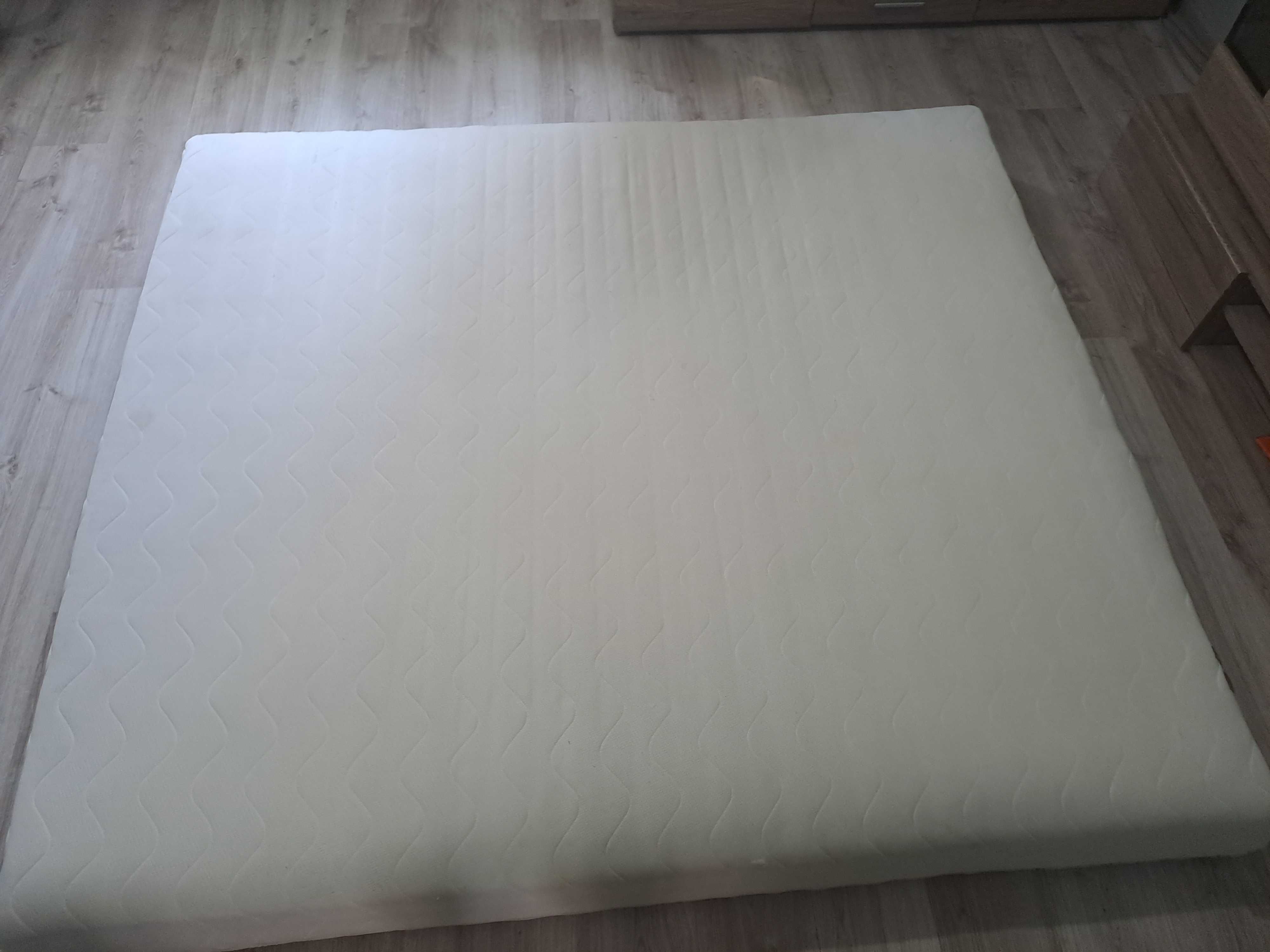 Materac dwustronny średnio twardy 180x200