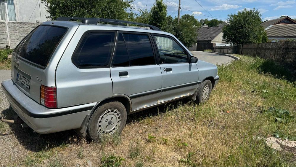 Продам авто.Кіа pride універсал 2000рік.1.3 бензин/газ.