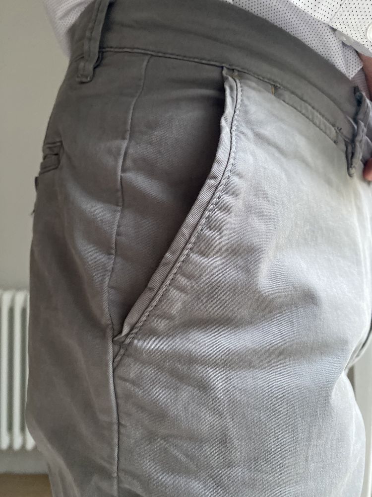 Spodnie Reserved 33 L/XL chinosy szare casual codzienne do biura