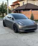 Tesla model Y  Long Range DM