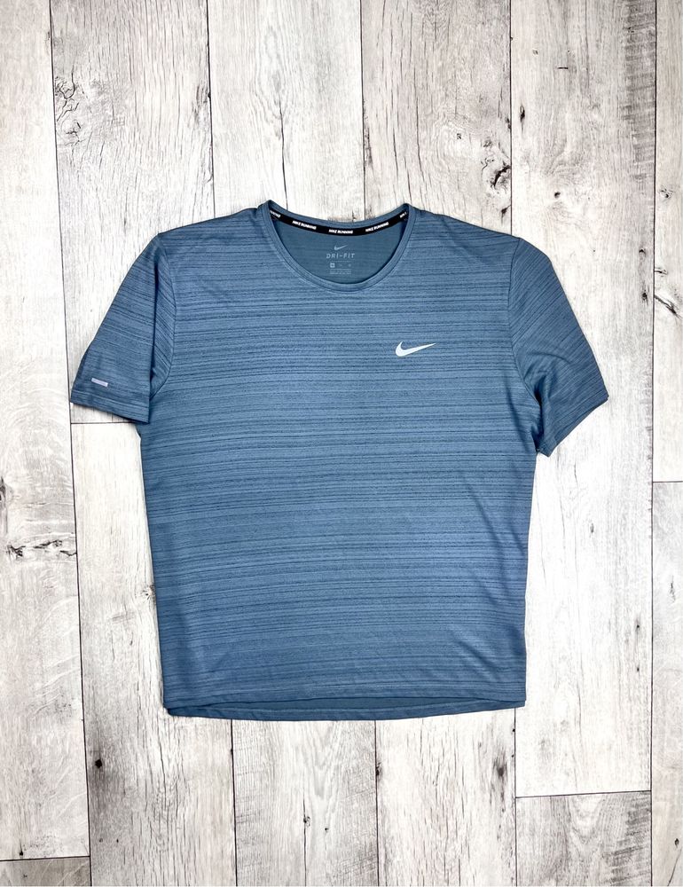 Nike running dri-fit футболка XL размер оригинал