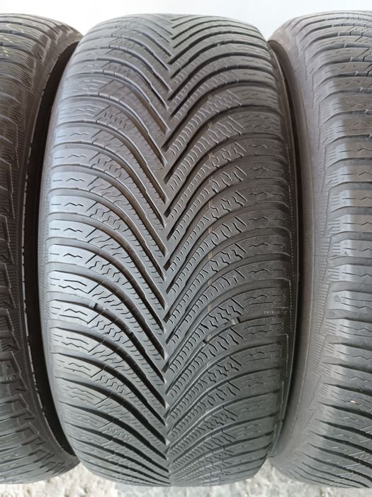 Зимові шини 225/55 R17 Michelin alpin 5