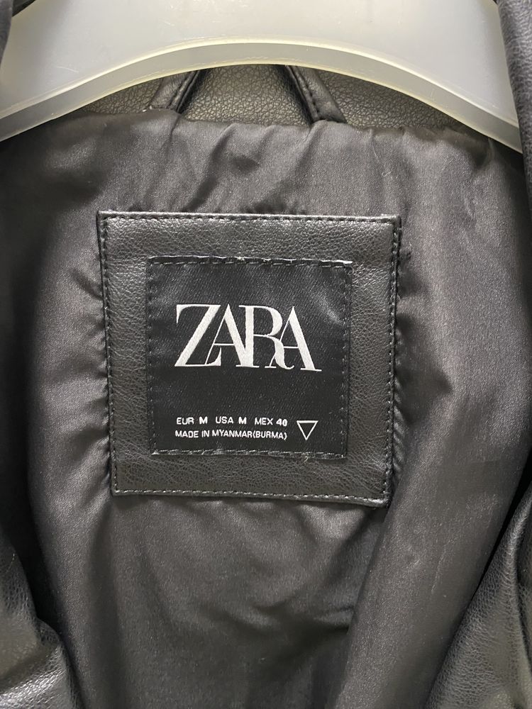 Куртка Zara , розмір М