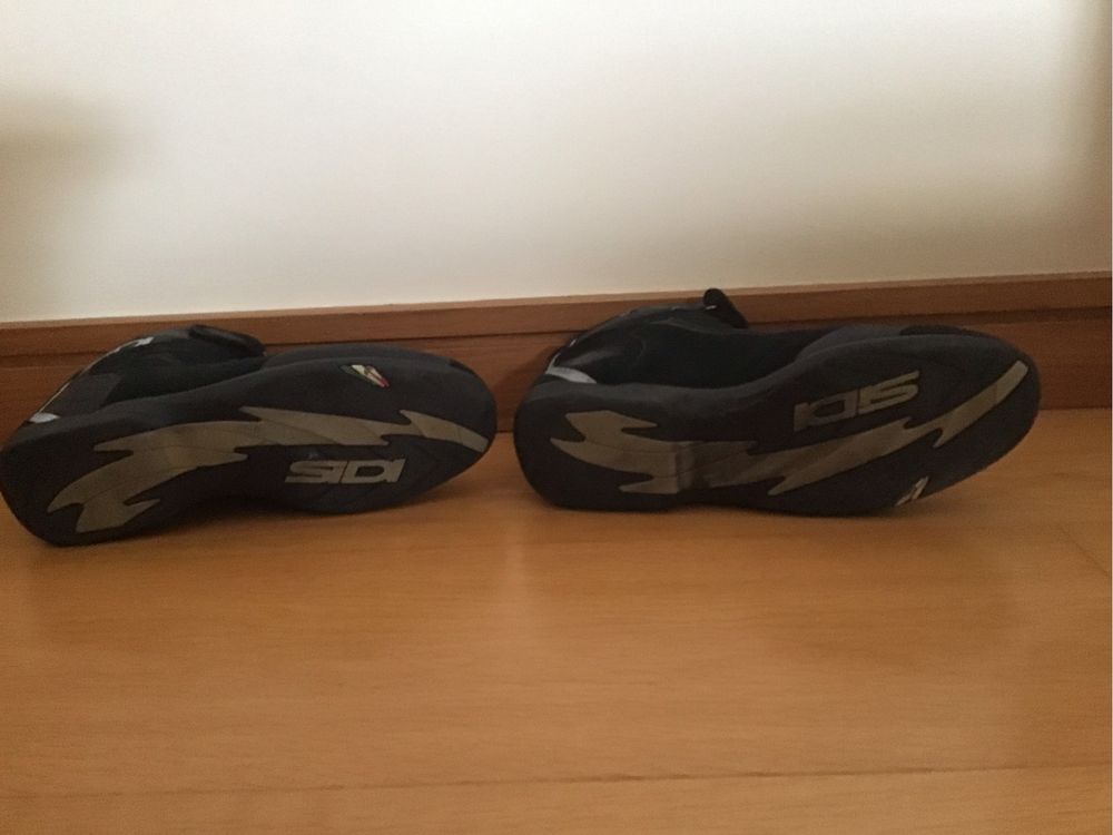Botas mota SIDI tamanho 41