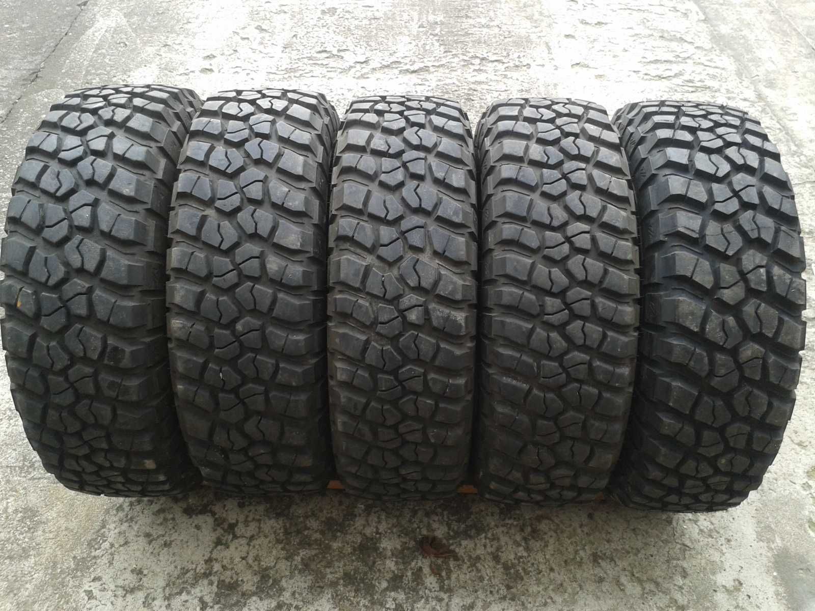 255/75R17 BFGoodrich Mud-Terratn T/A MT-ki