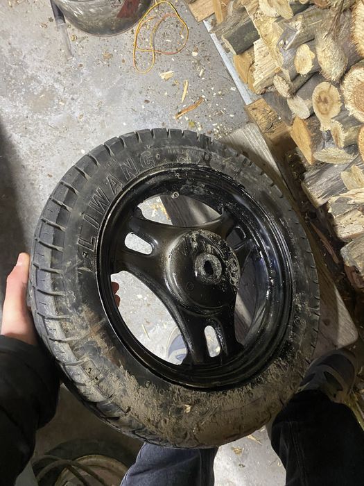 2  колеса Suzuki sepia