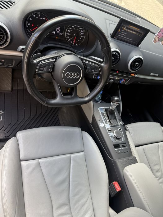 Audi a3 сел поехал