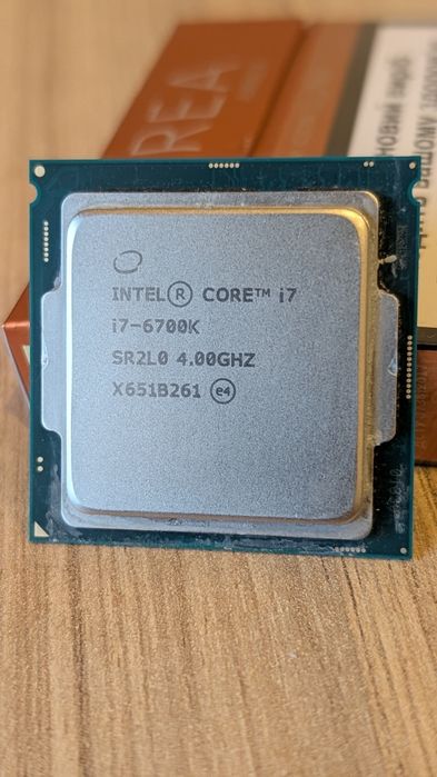 Процесор Intel Core i7-6700K 4.00 GHz / 8M / 8 GT / s (SR2BR) s1151