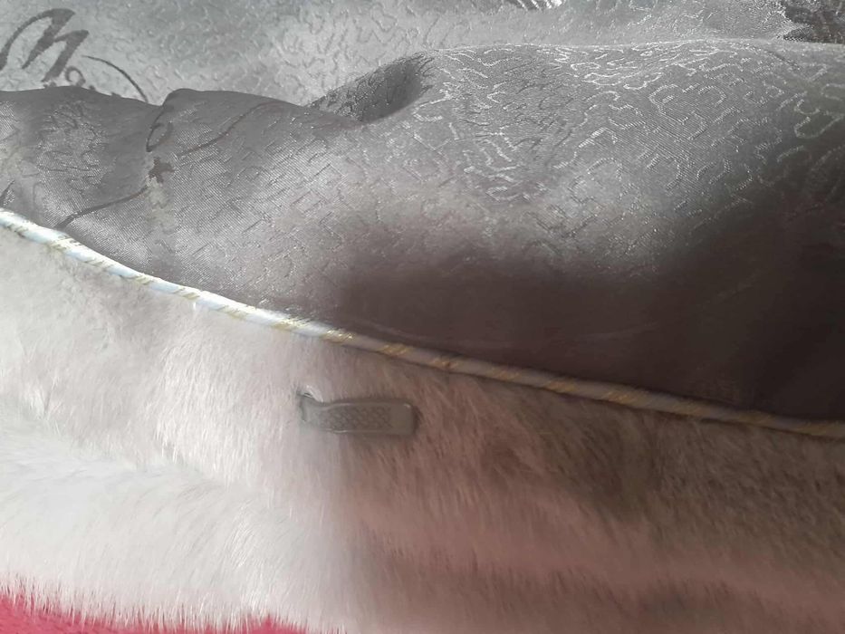 Норковий жилет сірого кольору