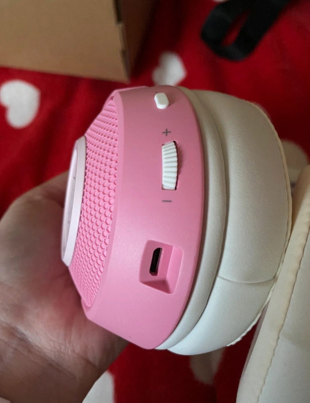 Słuchawki bezprzewodowe  Bluetooth Razer Kraken BT Hello Kitty różowe