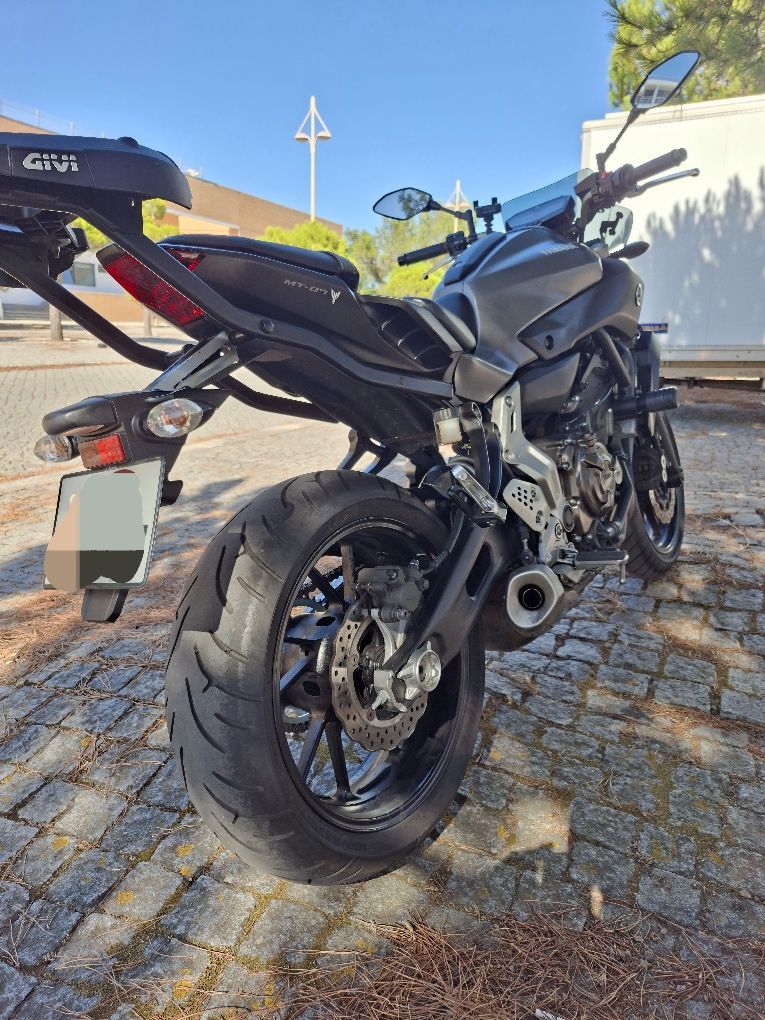 Yamaha MT07 2015