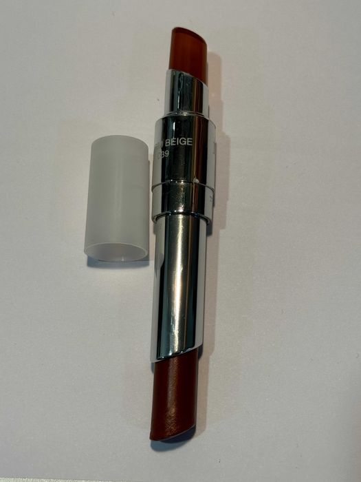 Блиск, помада для губ в асортименті від dior