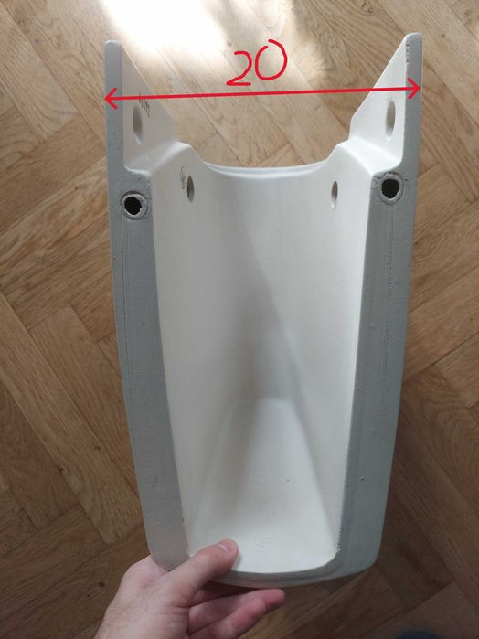 Nowa umywalka i półpostument KOŁO z serii Aplauz