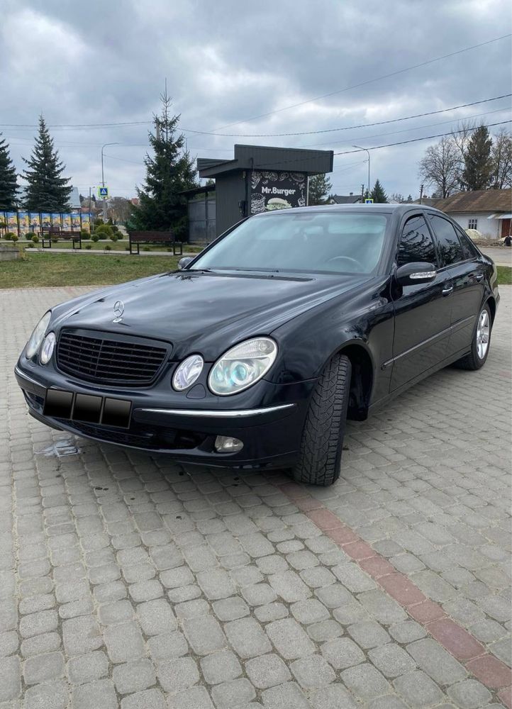 Продам мерседеса 211