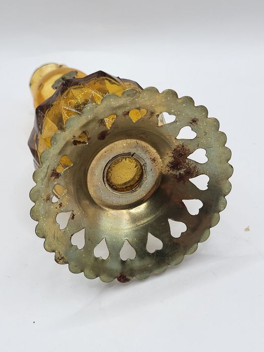 Miniaturowa lampa naftowa