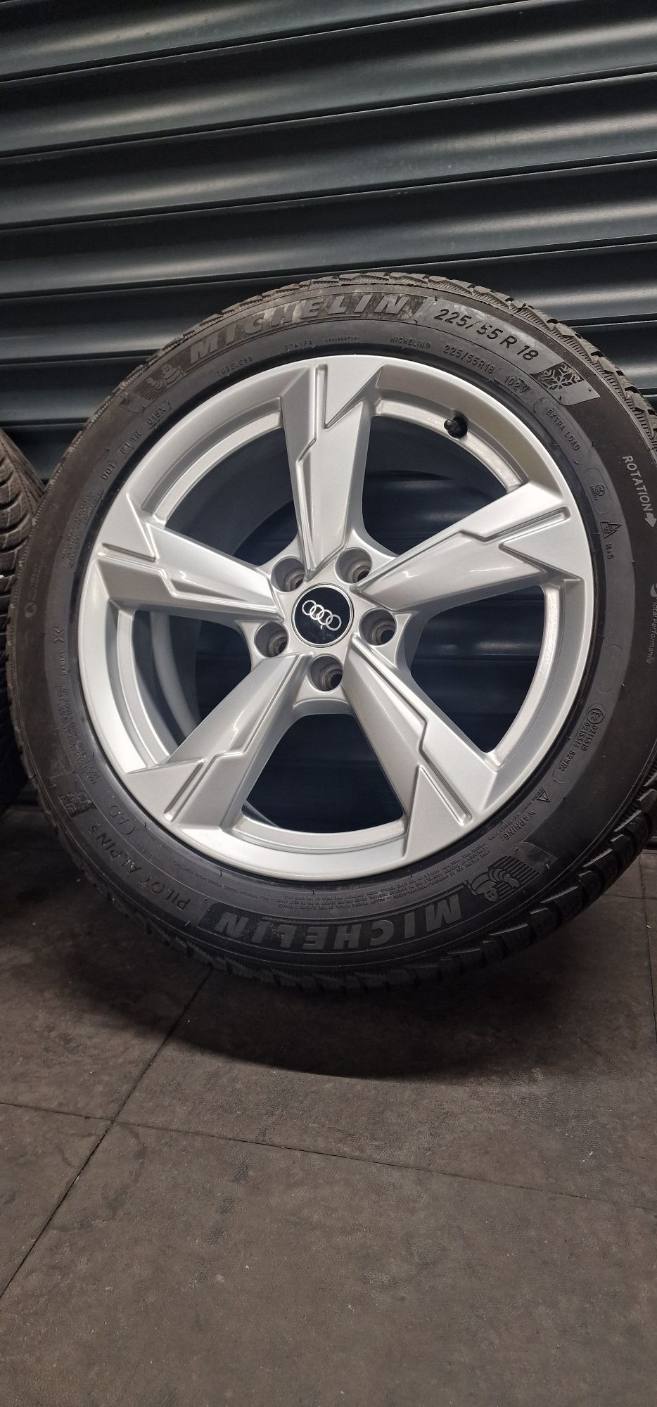 Koła Zimowe Audi A6 C8 A8   Q5  Vw Tiguan  Q3