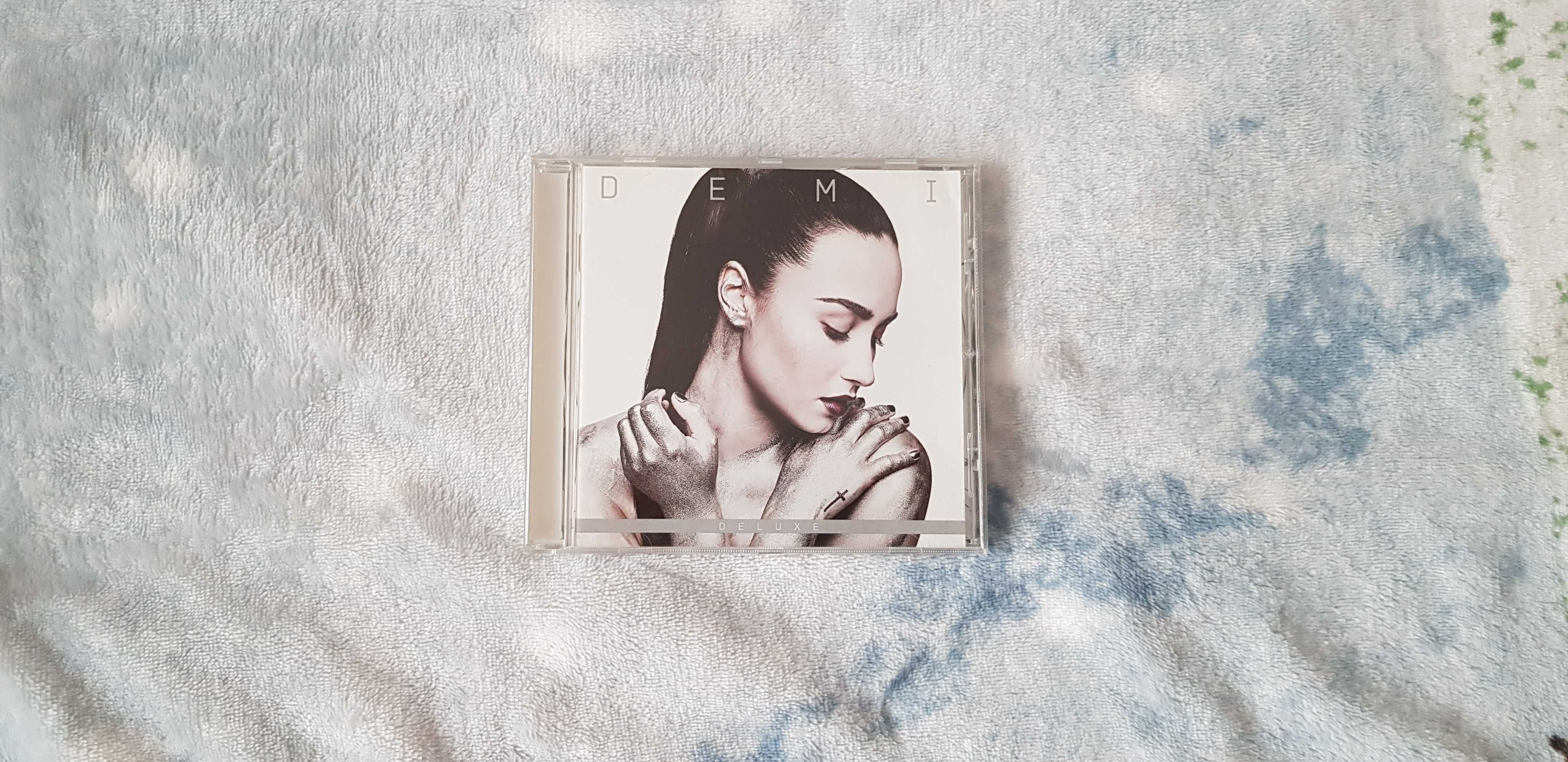 DEMI (Deluxe Album CD) - Demi Lovato