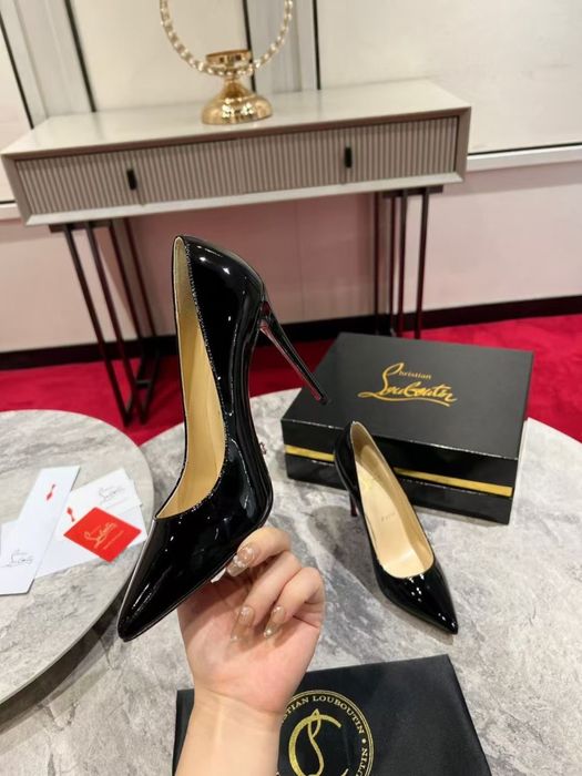 Szpilki Louboutin Black